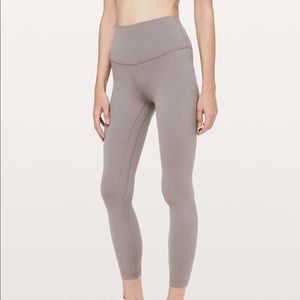 Like New 25” Lunar Rock Lululemon Aligns sz 4!